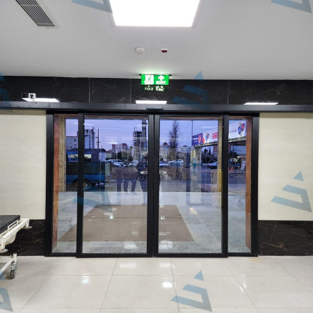 ارتقای بهداشت و سرعت حرکت در بیمارستان‌ها (معرفی درب اتوماتیک بدون فریم)